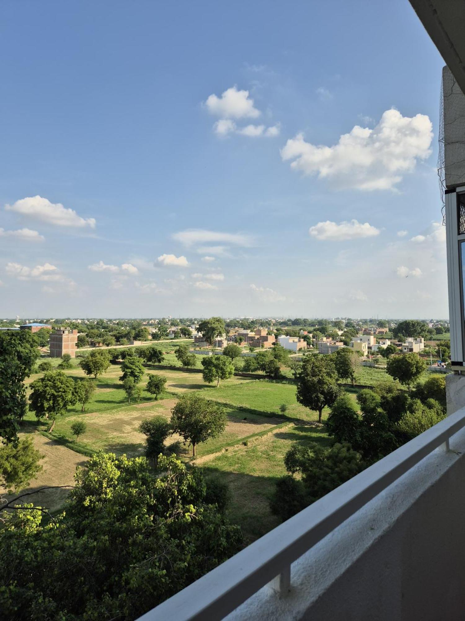 Taj Serenity-cozy For 4 * Agra (Uttar Pradesh)