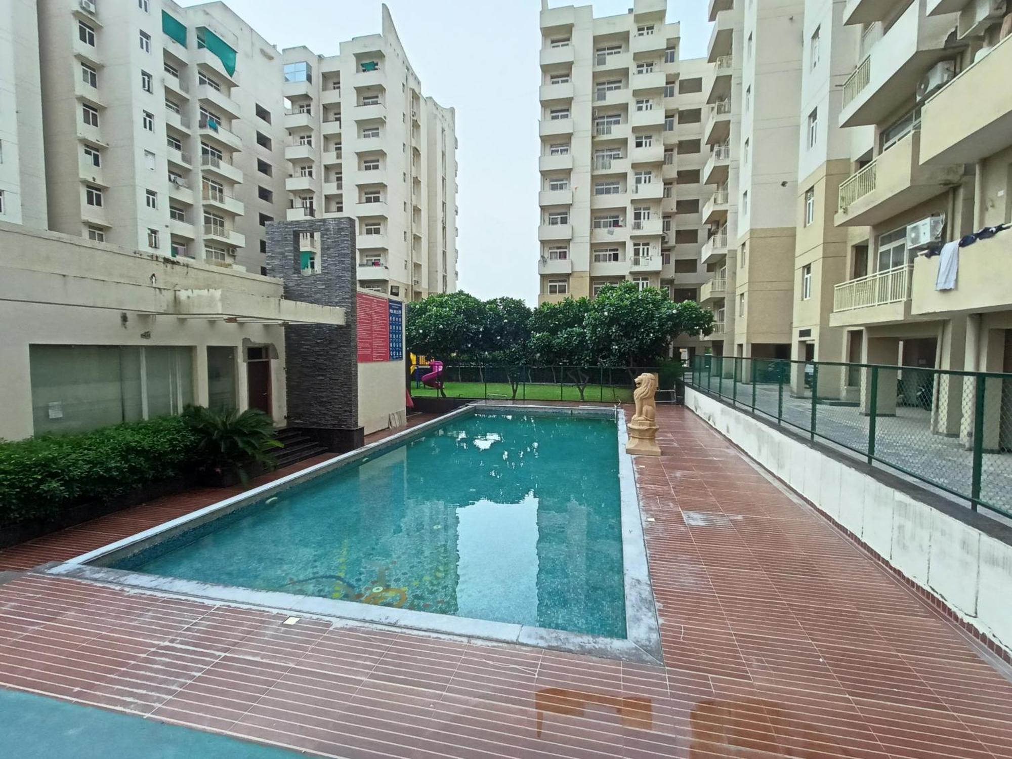 Taj Serenity-cozy For 4 Apartemen *