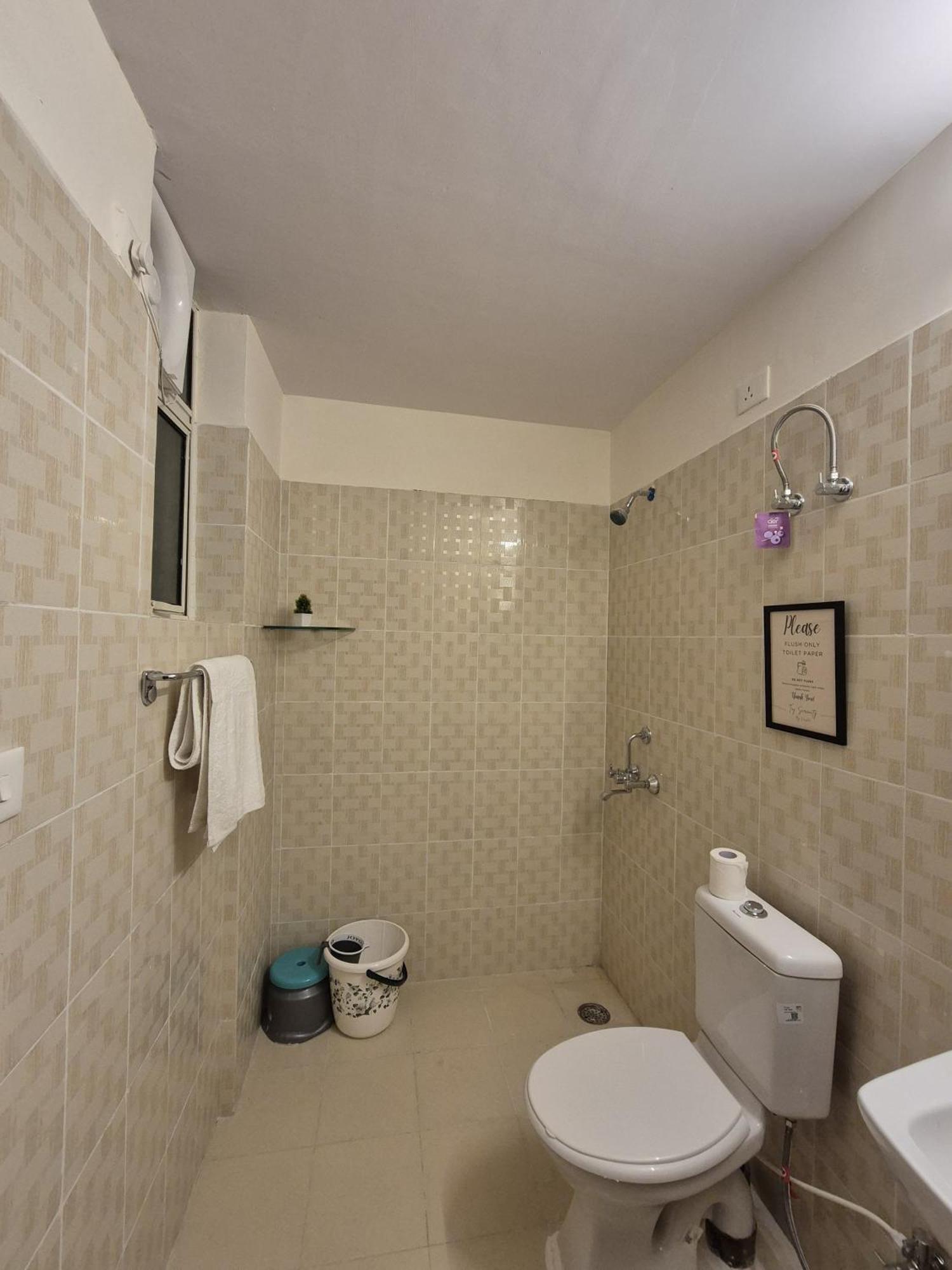 Apartemen Taj Serenity-cozy For 4